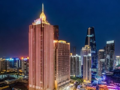 沈阳万豪酒店位置优越，周边设施全面